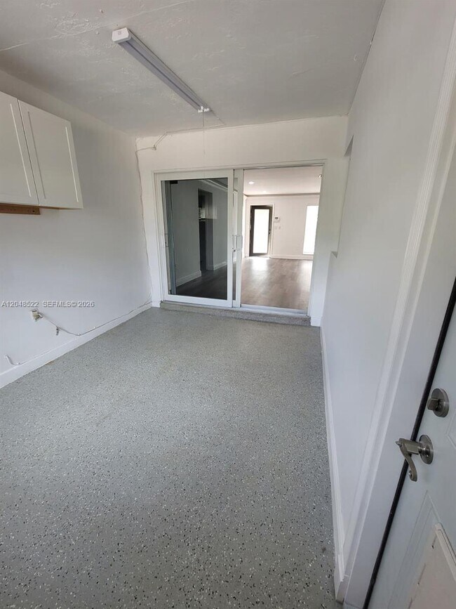 Building Photo - 8461 NW 27th Pl