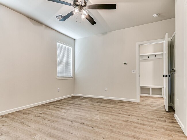 Building Photo - Brand New Duplex + 3 bedrooms + 2 bathrooms + 1 car garage + Prime OKC Location