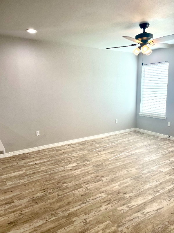 Building Photo - 14507 Periwinkle Dr