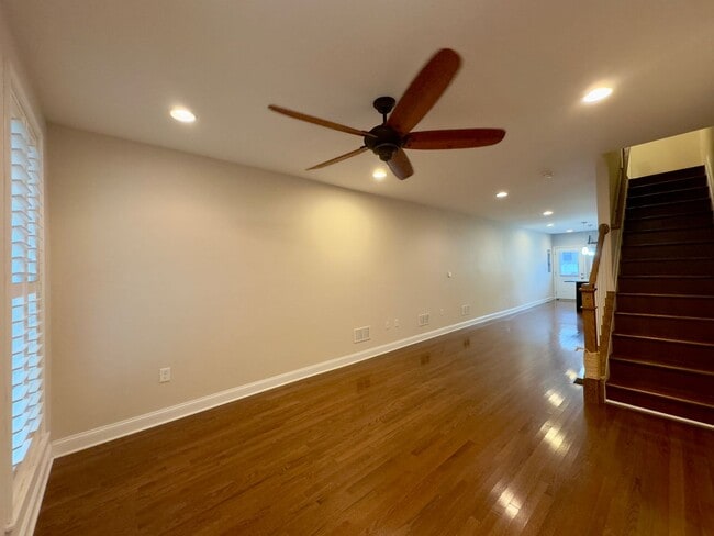 Building Photo - Charming 3 Bedroom/3 Bathroom Townhome in Middle East Neighborhood, Baltimore!