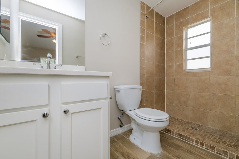 Building Photo - 9715 Little Pond Way