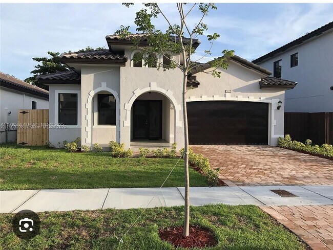 Primary Photo - 14432 SW 31st St