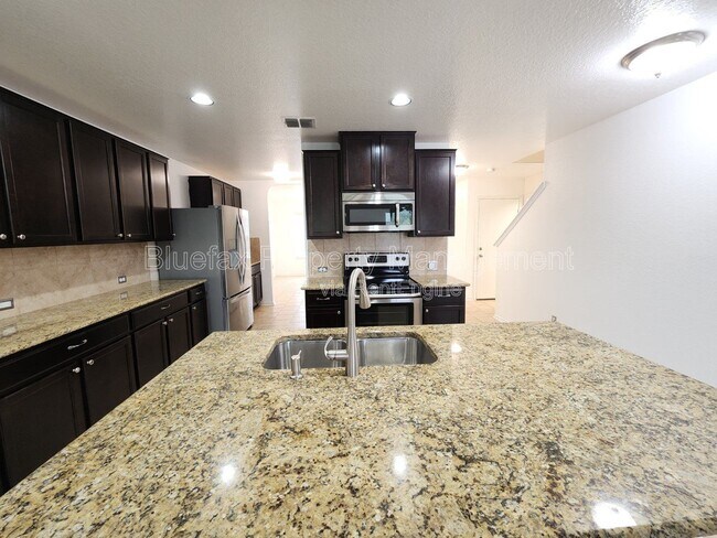 Building Photo - 11723 Verdis Vly