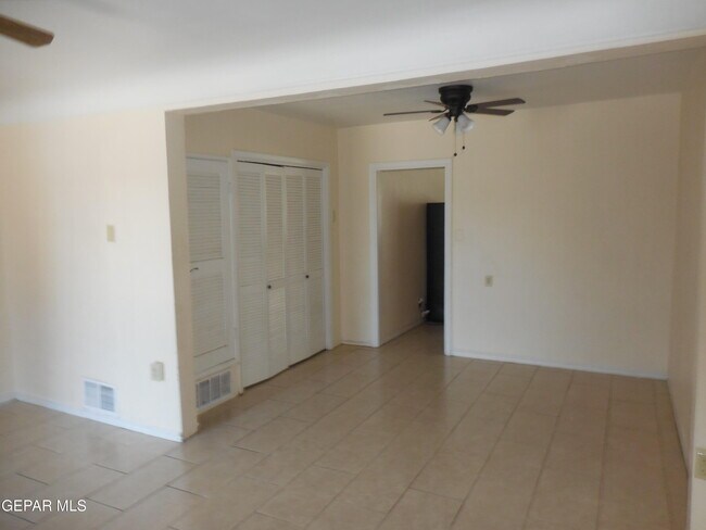 Building Photo - 8308 Vance Pl