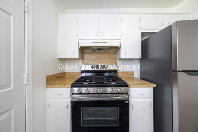 Building Photo - 4530 W Franciscan Trail