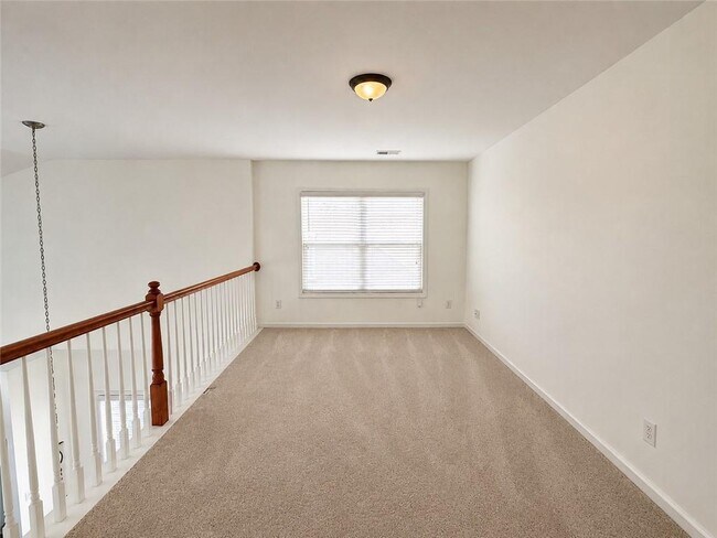 Building Photo - 3487 Harvest Ridge Ln NE