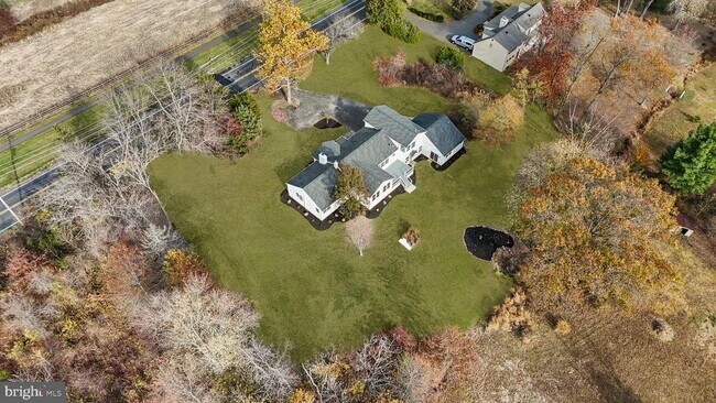 Building Photo - 271 Stoopville Rd