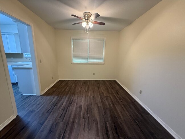 Building Photo - 1406 Willard St