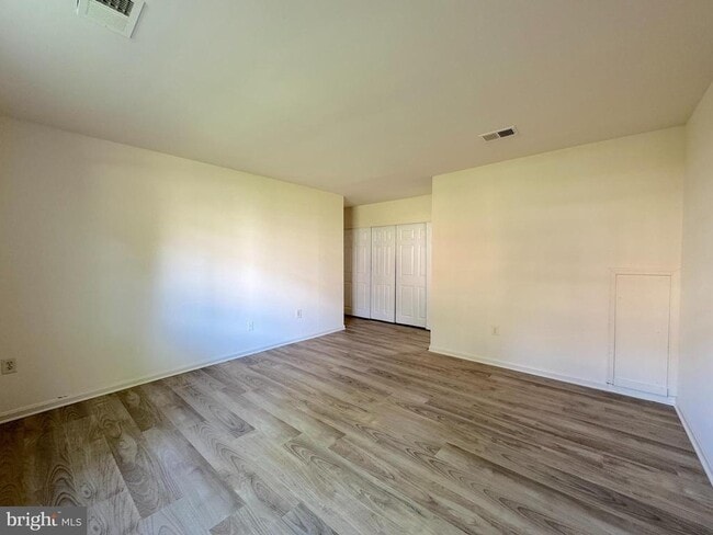 Building Photo - 4538 Conwell Dr