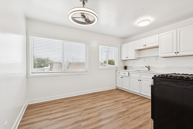 Building Photo - Sahara Apartments