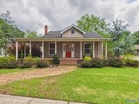 Building Photo - 501 Prospect Dr SE