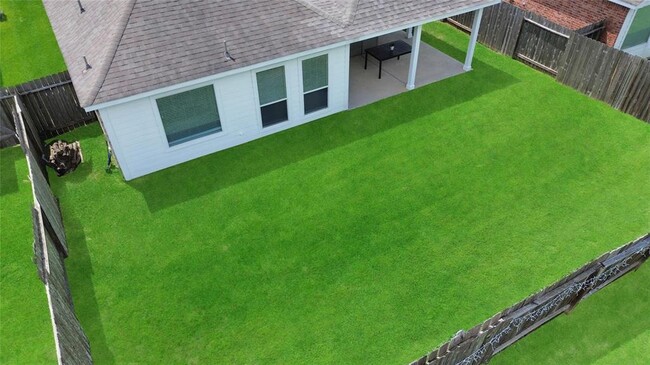 Building Photo - 16214 Field Haze Tr