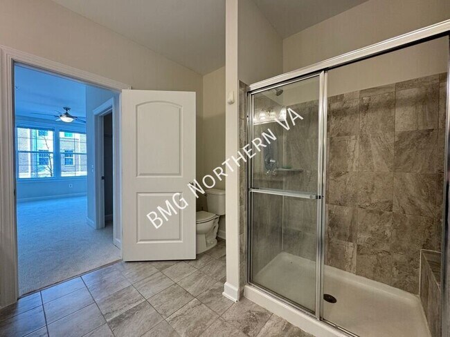 Building Photo - 13740 Endeavour Dr