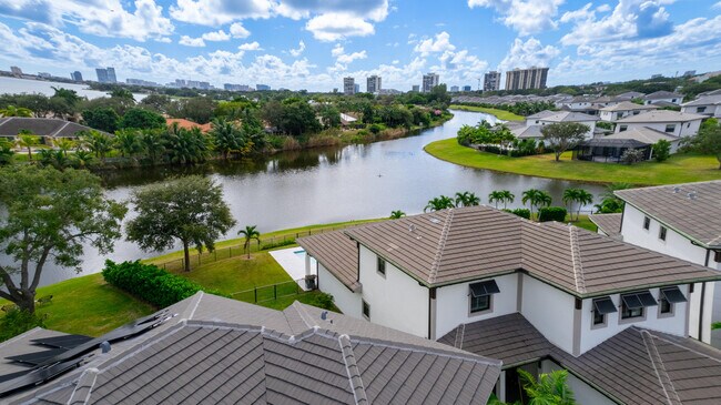 Building Photo - 3018 Safflower Cir