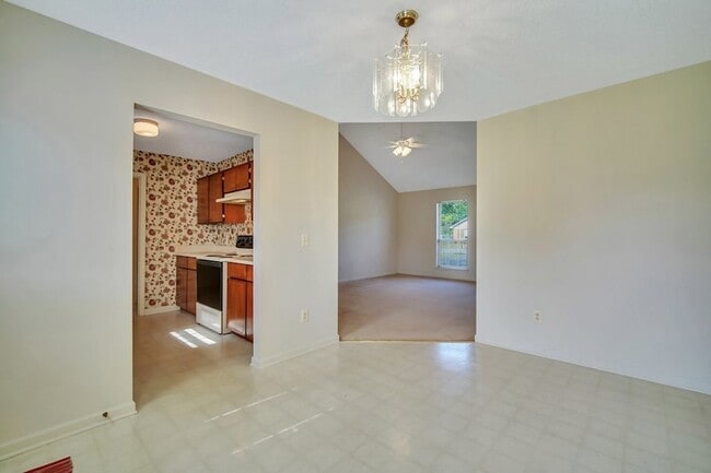 Building Photo - 1390 Coalition Cir