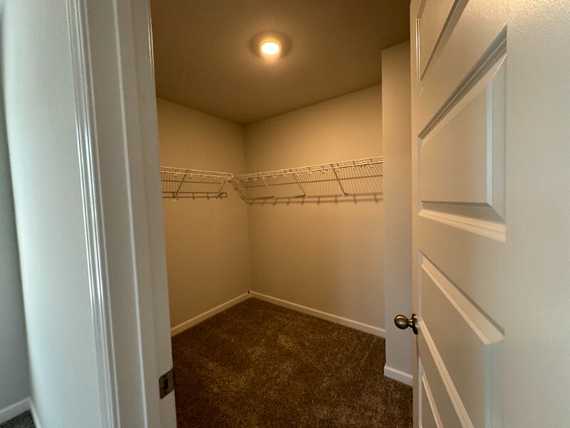 Building Photo - 3300 Westgate Park Dr