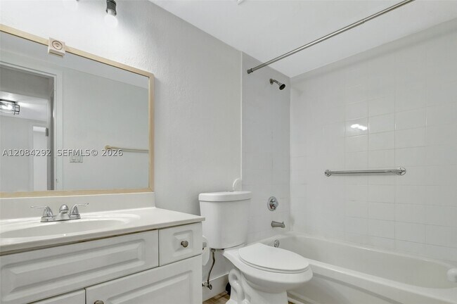 Building Photo - 4804 NW 79th Ave