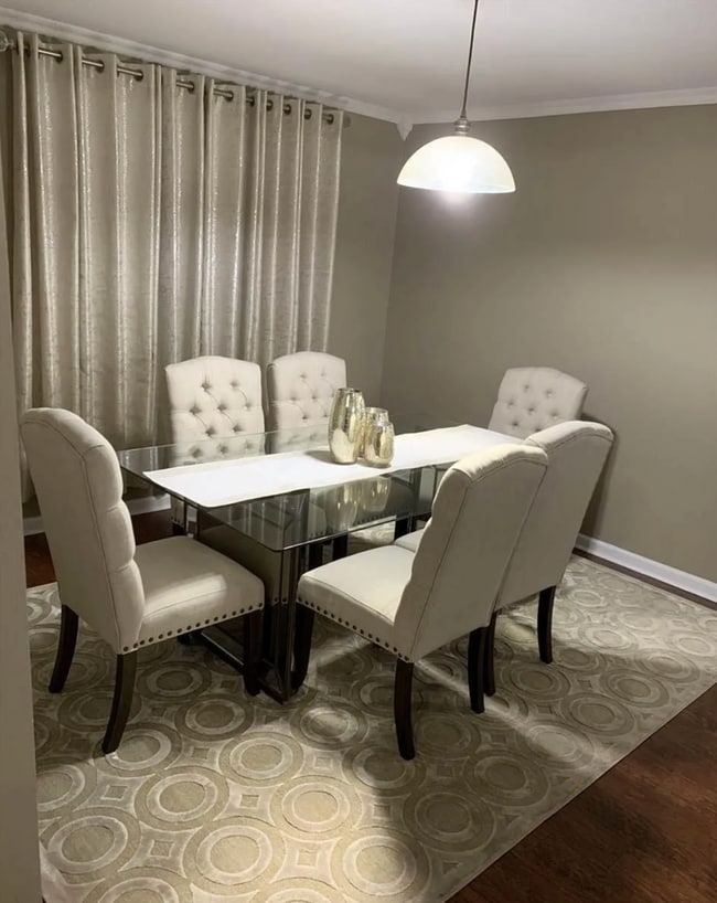 Building Photo - Luxurious 3 bedroom 2 bath home in the Heart of Baton Rouge!