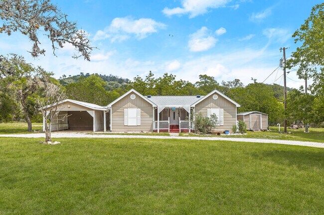 Primary Photo - 143 Platten Creek Rd