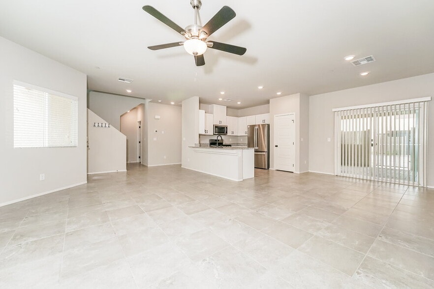 Building Photo - 7453 Garnet Moon St