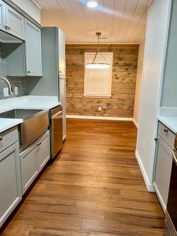 Building Photo - 6442 Brookmead Cir