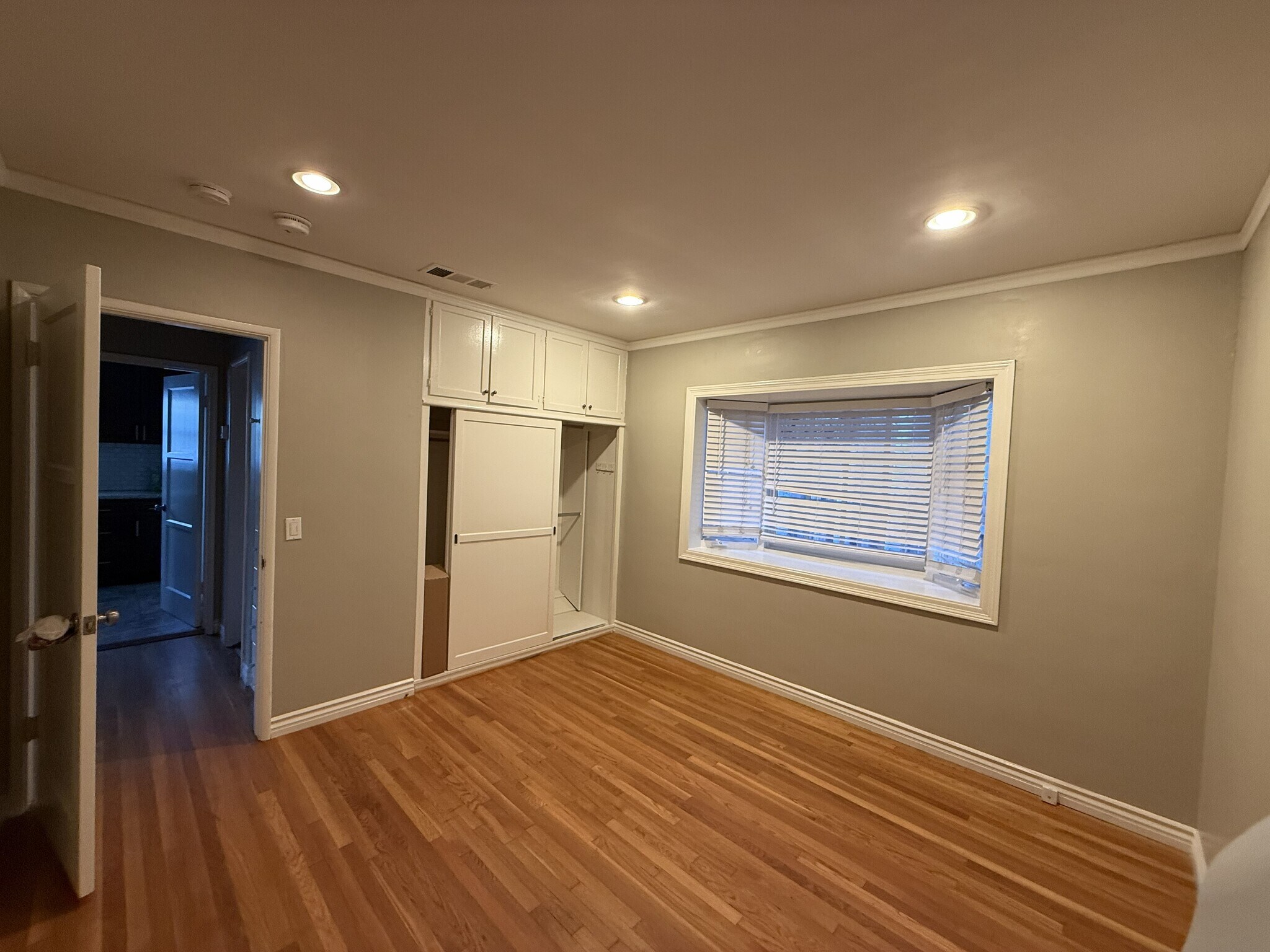 Bedroom - 10901 Huston St