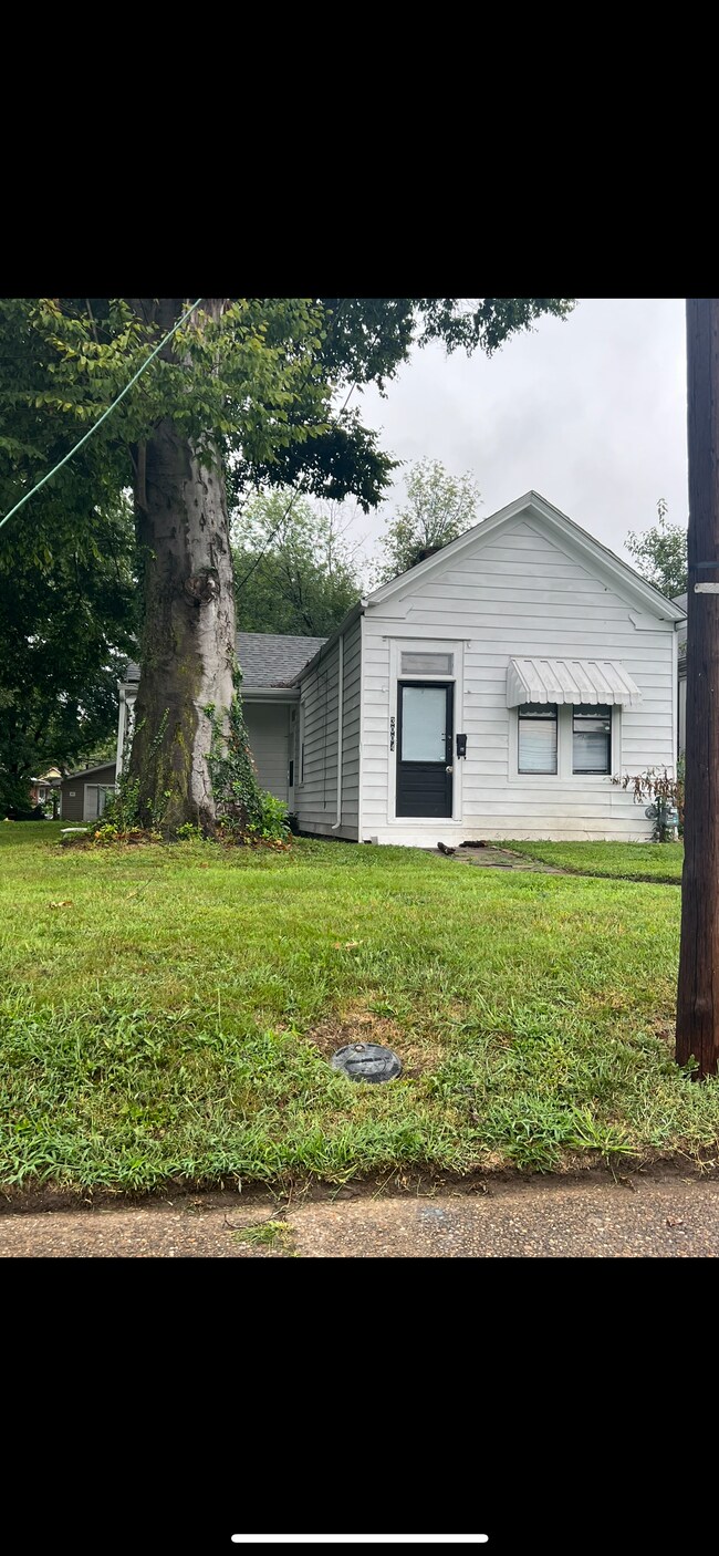 Building Photo - 3004 Taylor Blvd