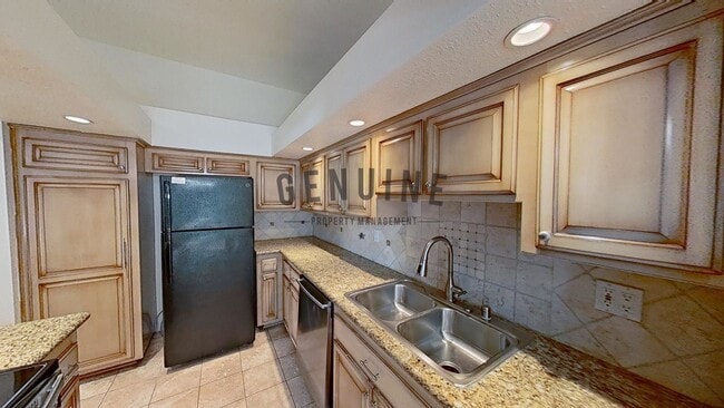 Building Photo - Coming Soon: Charming 2 Bed 2 Bath Condo i...