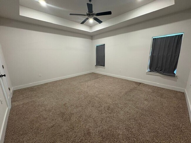 Building Photo - 1114 Shoal River Dr