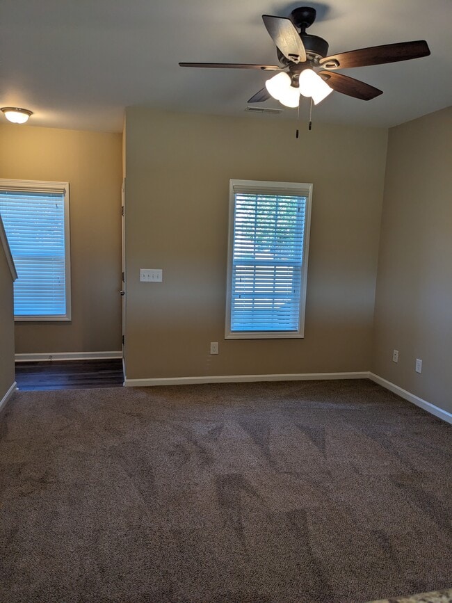 Primary Photo - 2 Bedroom, 2.5 Bath Townhome in Creedmoor, NC