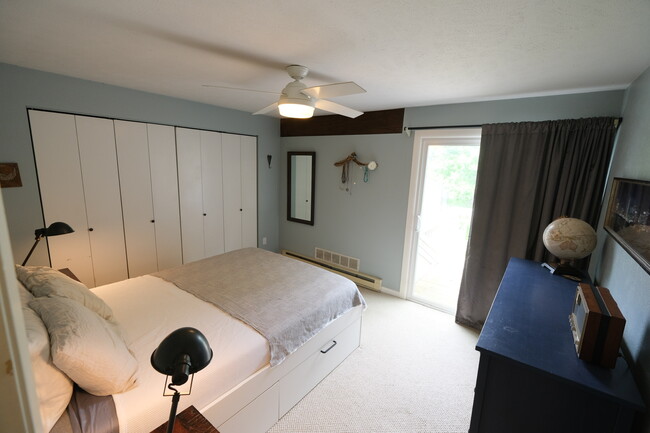 Building Photo - 4725 W Moorhead Cir