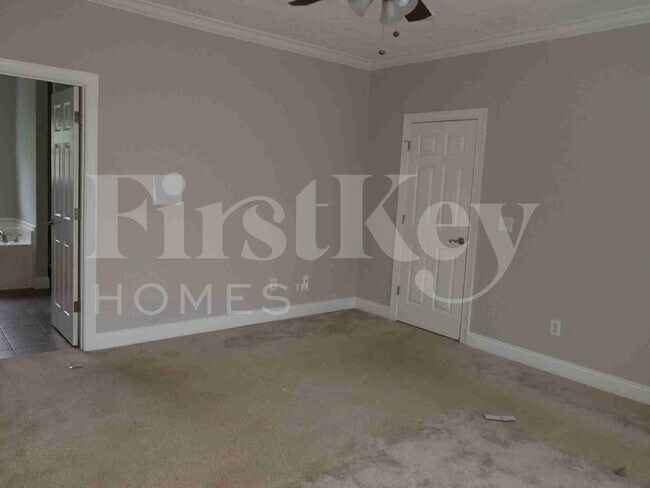 Building Photo - 1911 Chestnut Oak Ln