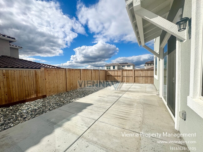 Building Photo - 4696 Snapdragon Wy
