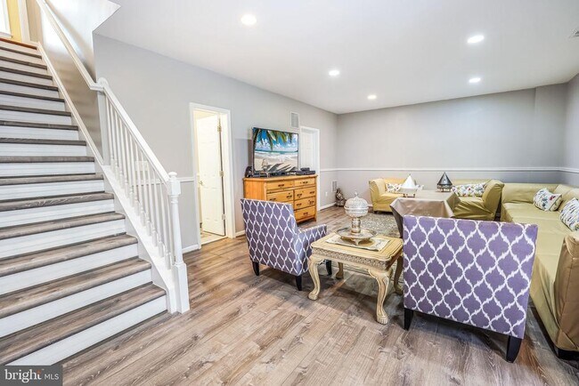 Building Photo - 24990 Mineral Springs Cir
