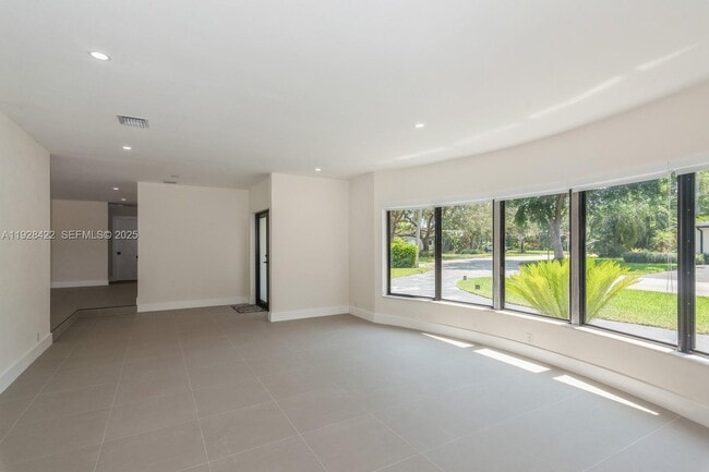 Building Photo - 7001 SW 126th St