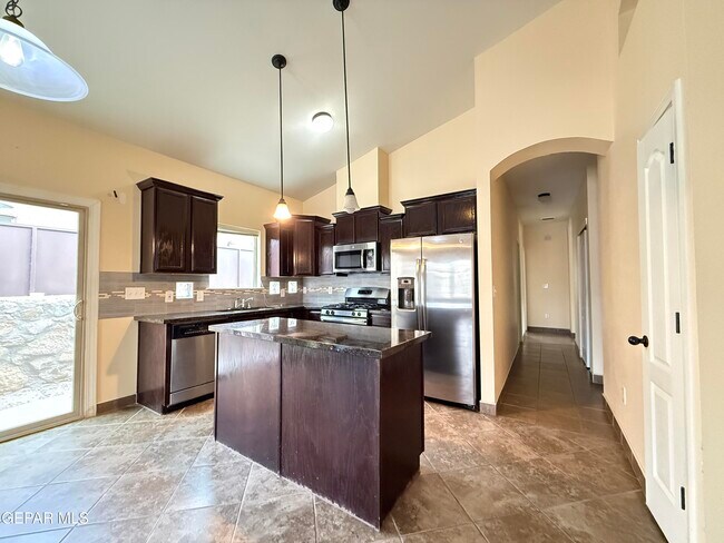 Building Photo - 13136 Freshford