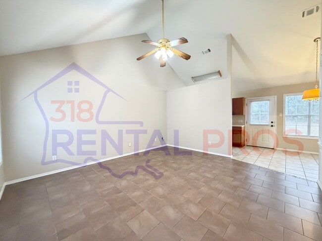 Building Photo - 3 Bed, 2 Bath Home in Ruston!