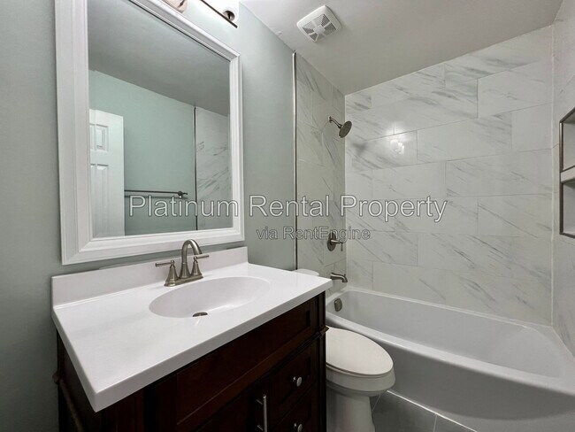 Building Photo - 2813 Priestcliff Dr SE