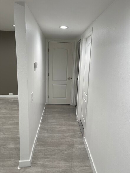 Building Photo - 8350 Burnet Ave