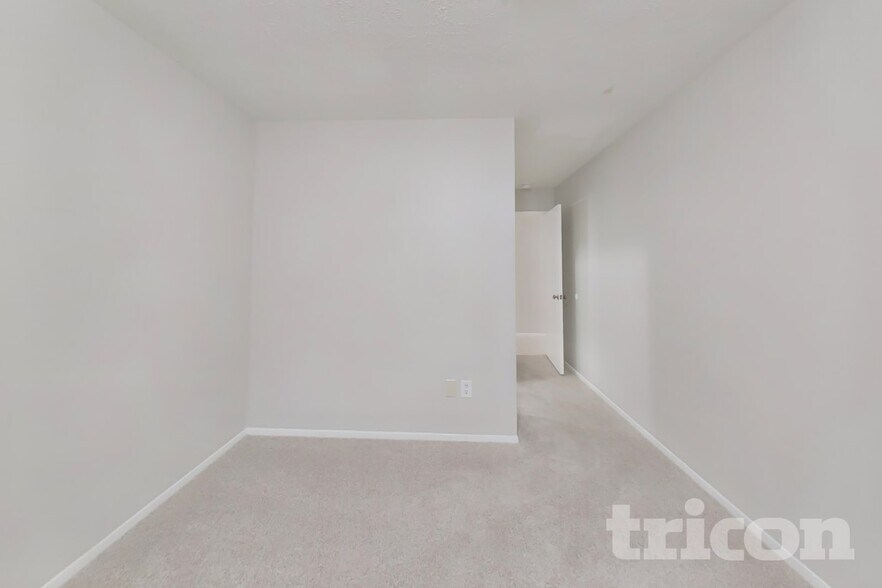 Building Photo - 3619 Maple Glen Dr