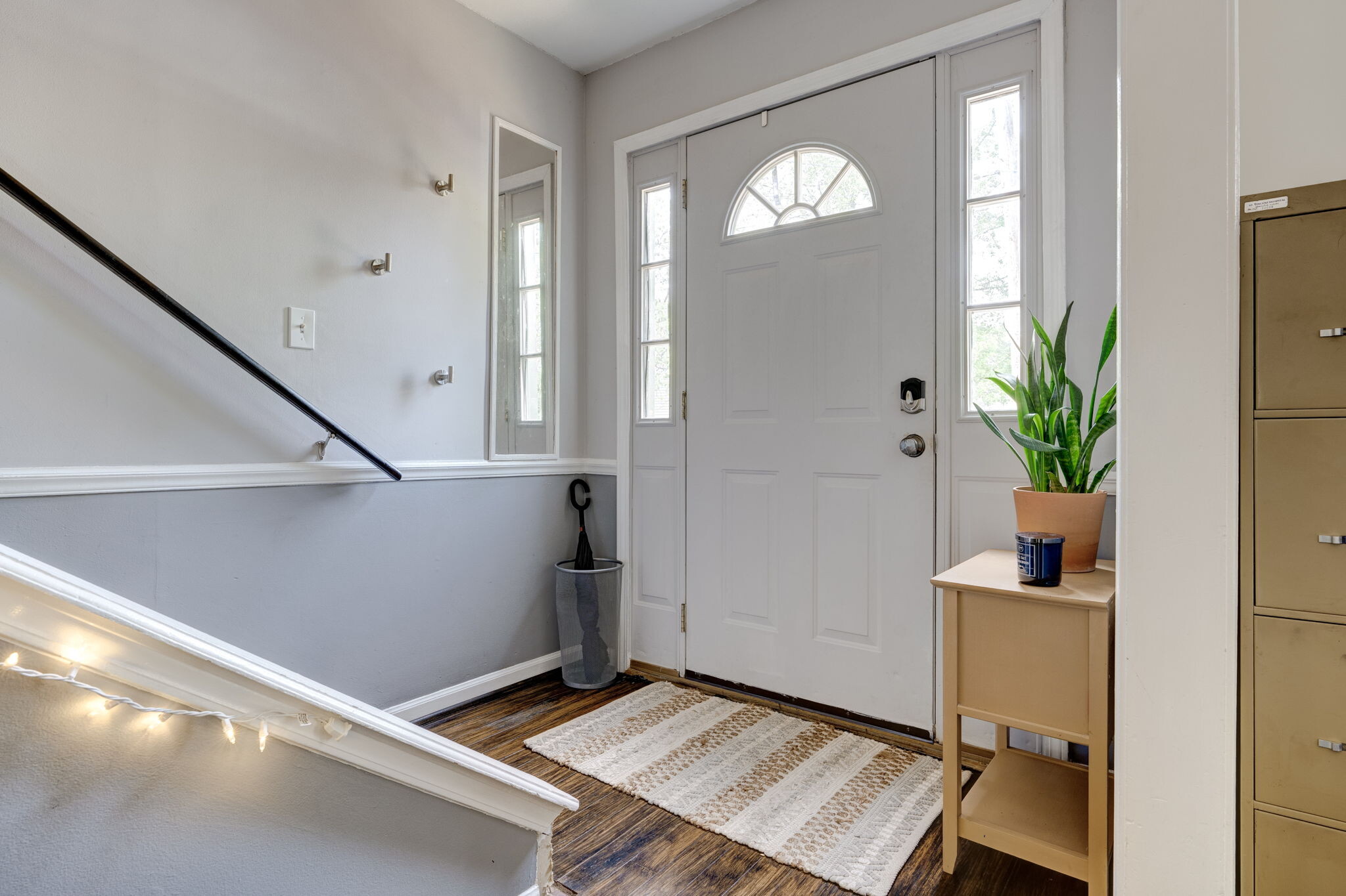 Entrance - 1733 14th Ct S