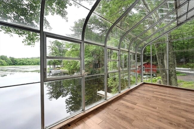 Building Photo - 129 Rocky Pond Rd