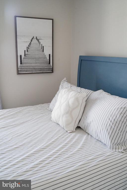 Building Photo - 36046 Auburn Wy