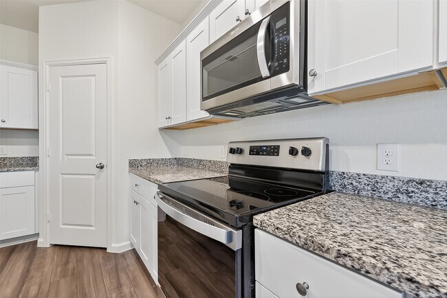 Building Photo - 1065 Long Bay Ct