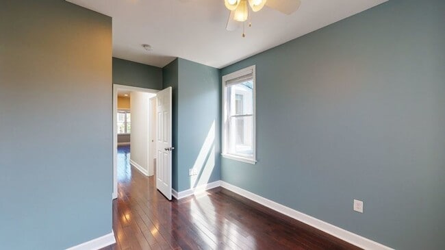 Building Photo - 1247 I St NE
