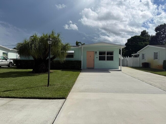 Primary Photo - 2640 Bridgeman Rd