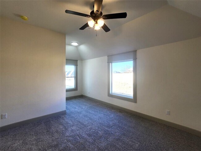 Building Photo - 11621 NW 103rd St