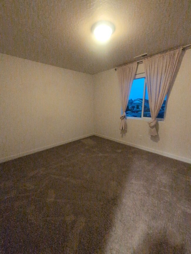 Building Photo - Large Corner Lot, 4 bedroom home