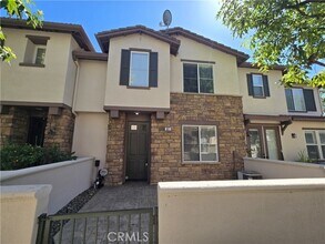 Building Photo - 91 Sapphire