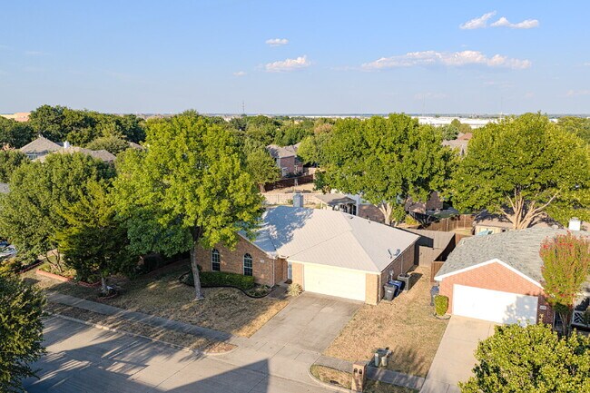 Building Photo - Single Family 3 Bedroom for Rent